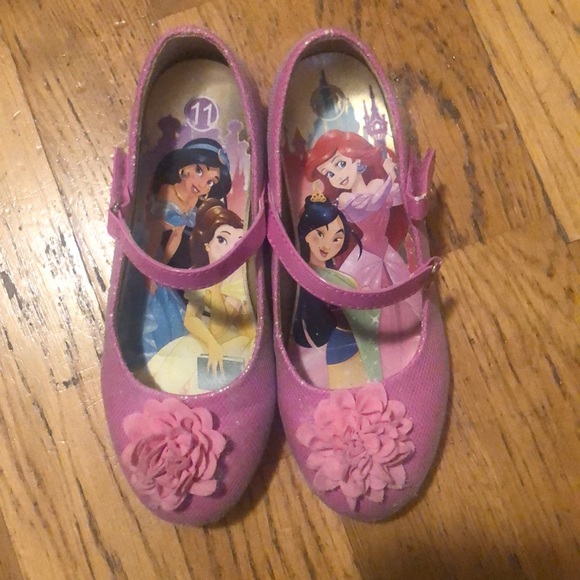 Disney princess toddler girl shoes size 11